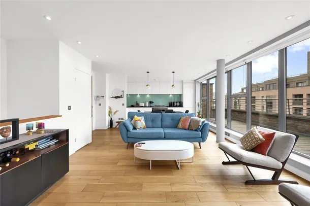 Flat Seward Street in Greater London