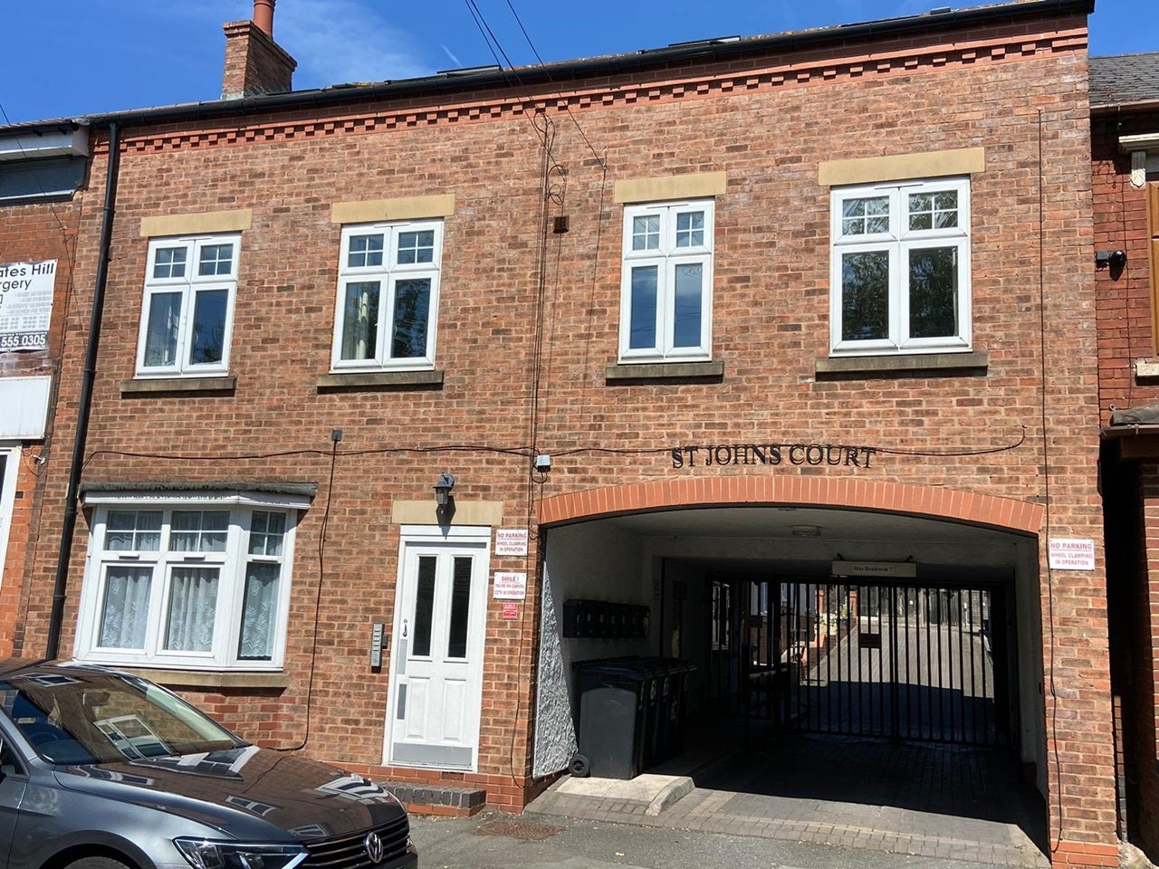 Flat St Johns Road in Dudley