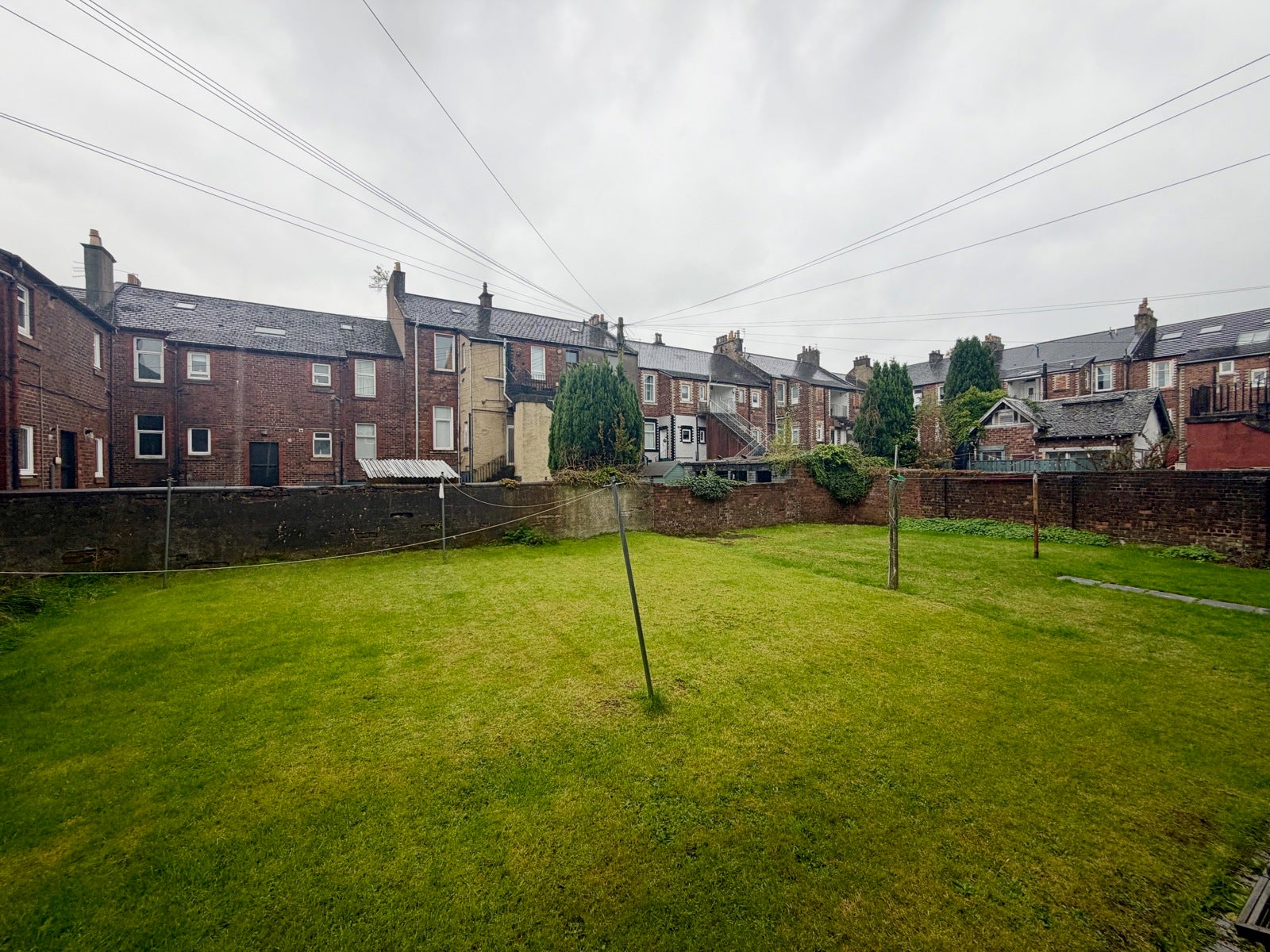 Flat Dunbeth Avenue in Coatbridge