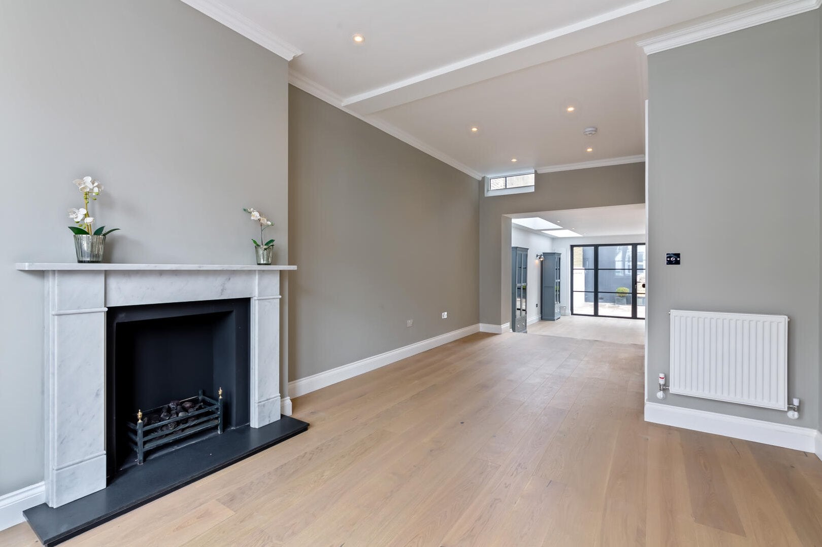 House Ewald Road in Greater London