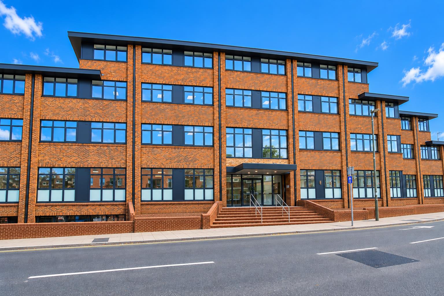 Flat Knoll Road in Surrey Heath