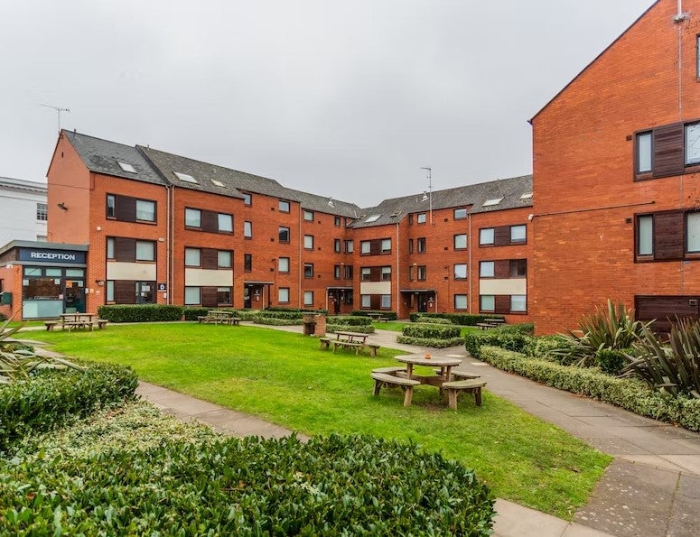 Flat Rawson Street in Leicester