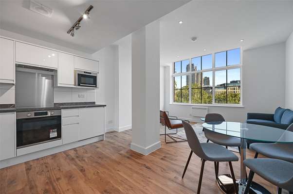 Flat West Smithfield in City of London