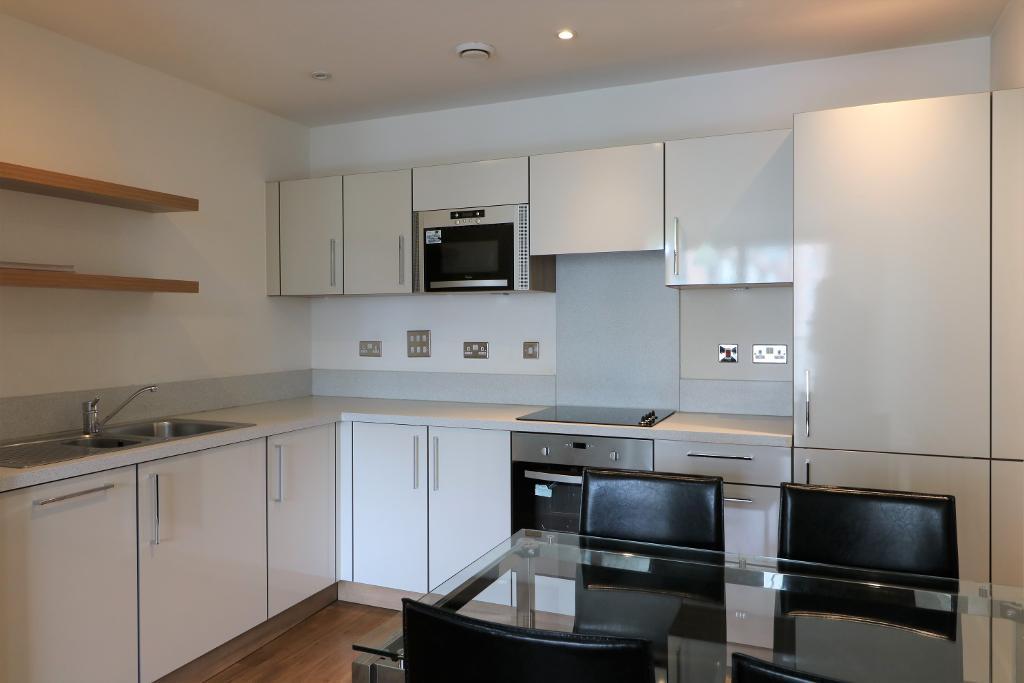 Flat North Woolwich Road in Greater London