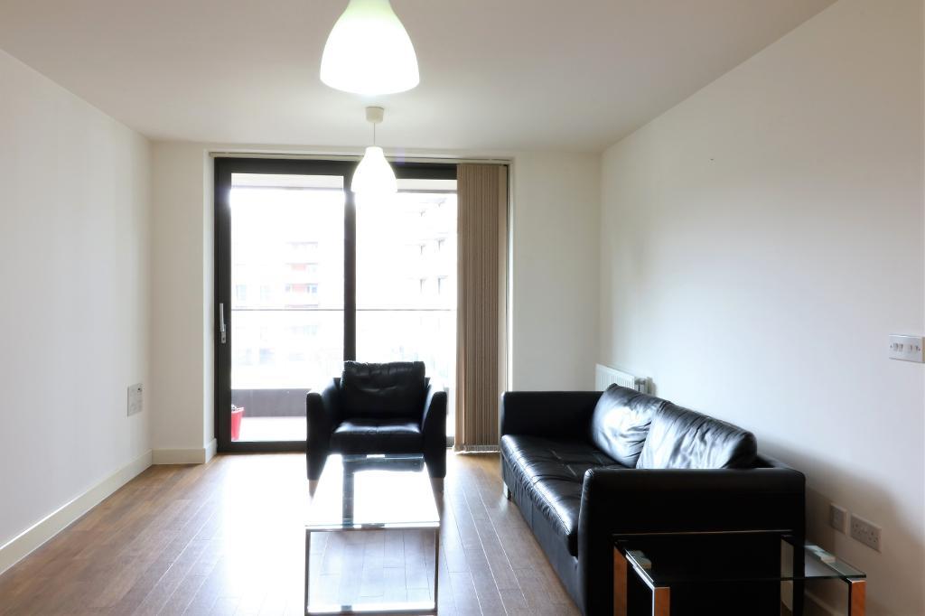 Flat North Woolwich Road in Greater London