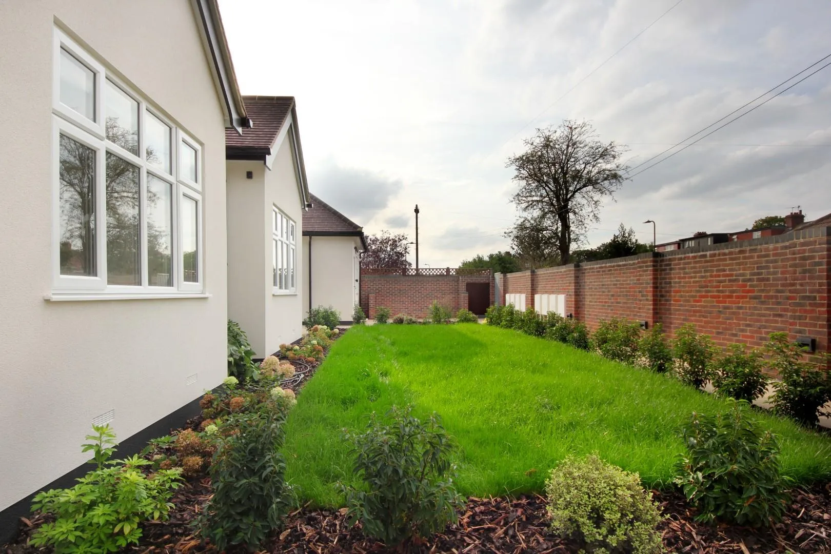 Flat Lowfield Road in Greater London