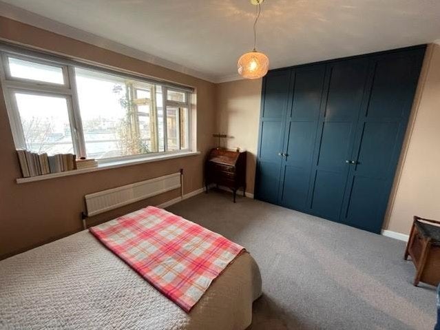 Flat Eaton Road in Portslade by Sea