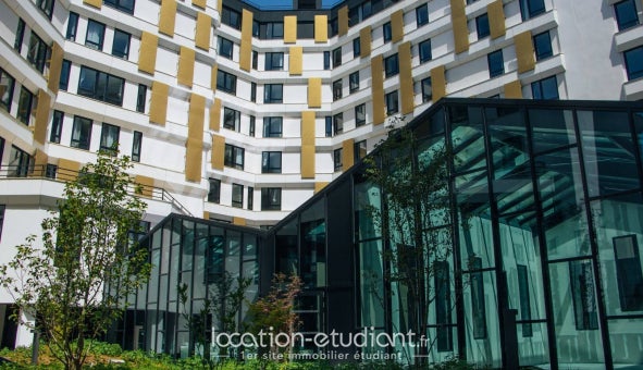 Flat Avenue des Champs Pierreux in Nanterre