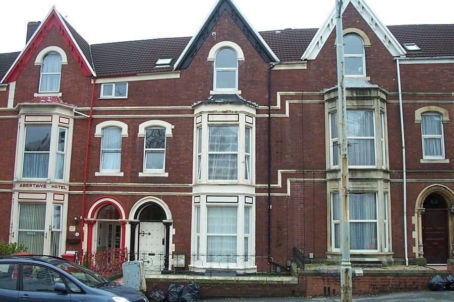 Flat Sketty Road in Swansea