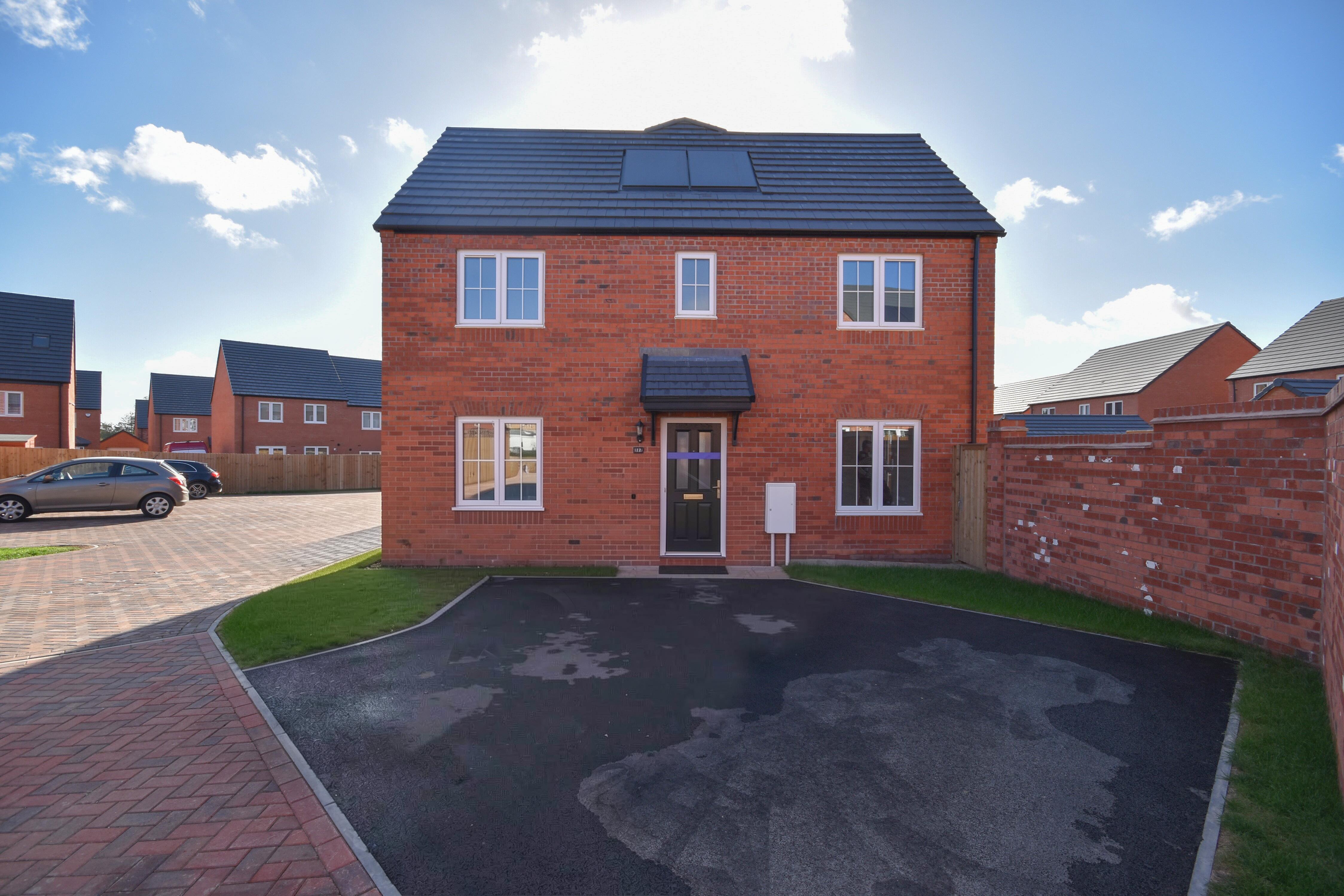 House Comfrey Close in Rushden