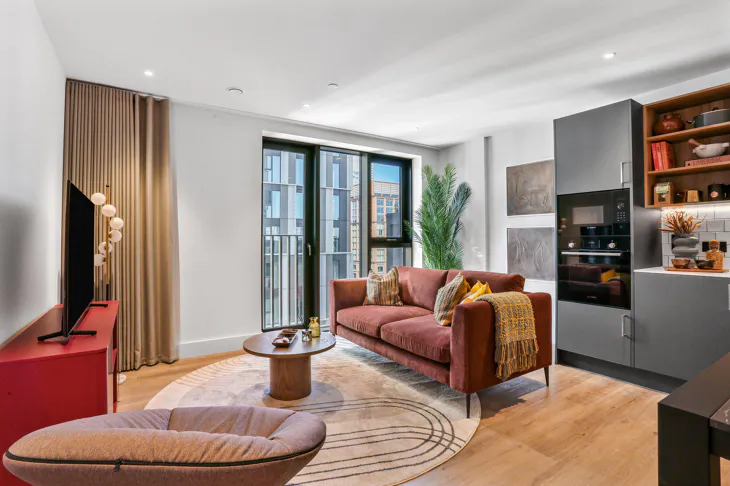 Flat Union Square in Greater London