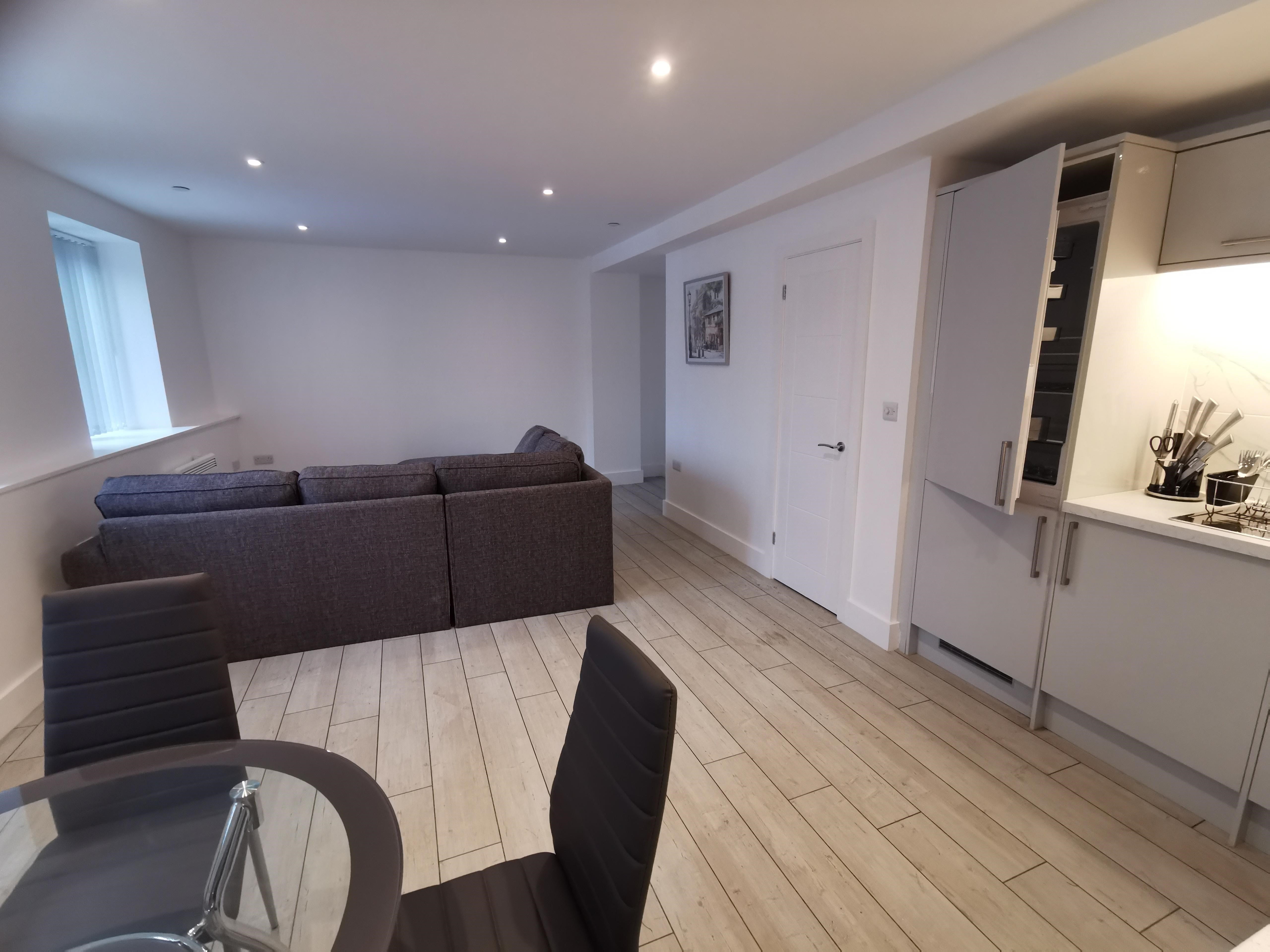 Flat The Kingsway in Swansea