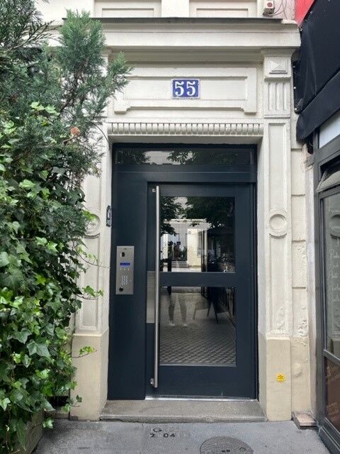Flat Boulevard de Vaugirard in Paris