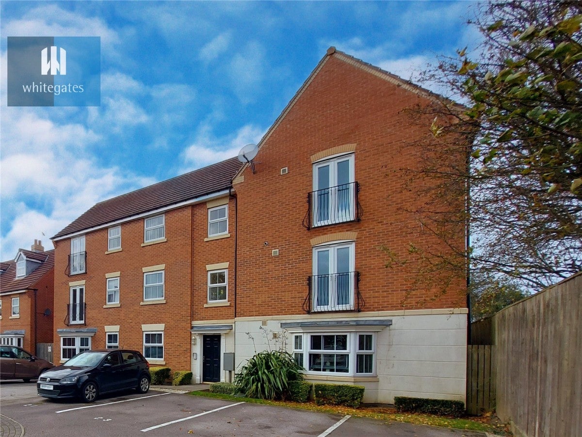 Flat Ebberton Close in Wakefield