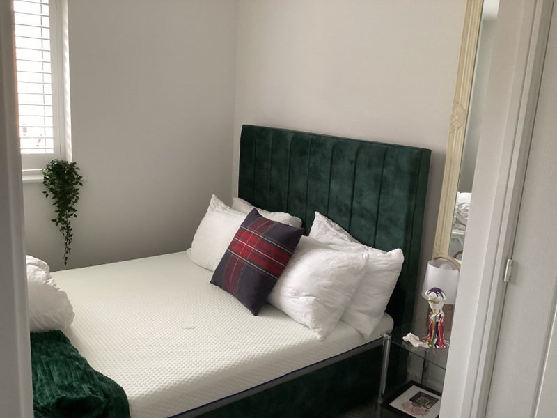 Room Thomas Aveling Road in Hoo St. Werburgh