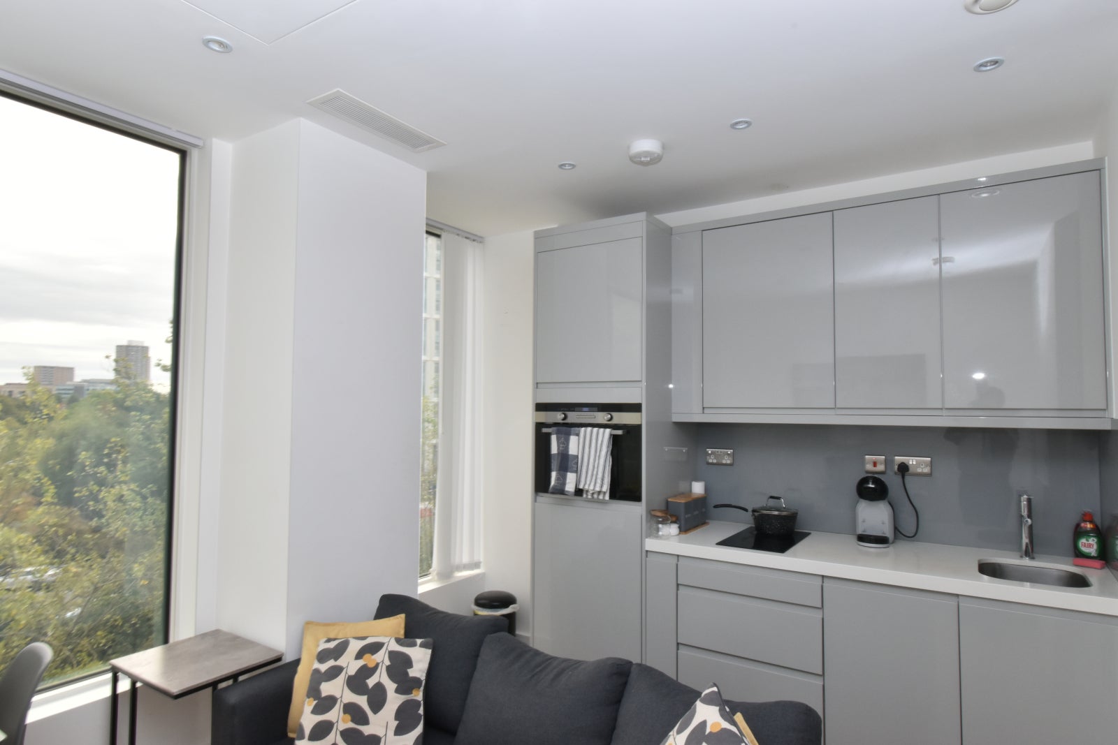 Flat West Gate in Greater London