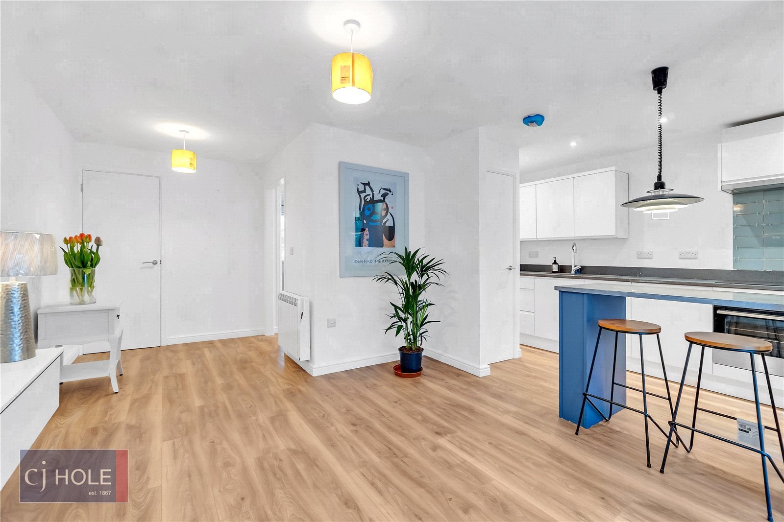Flat Hallen Close in Bristol
