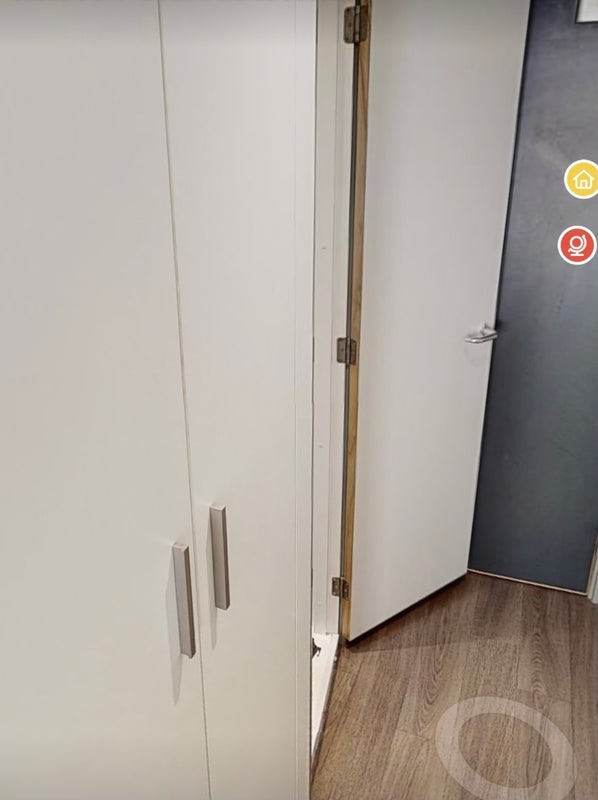 Room International Way in Greater London