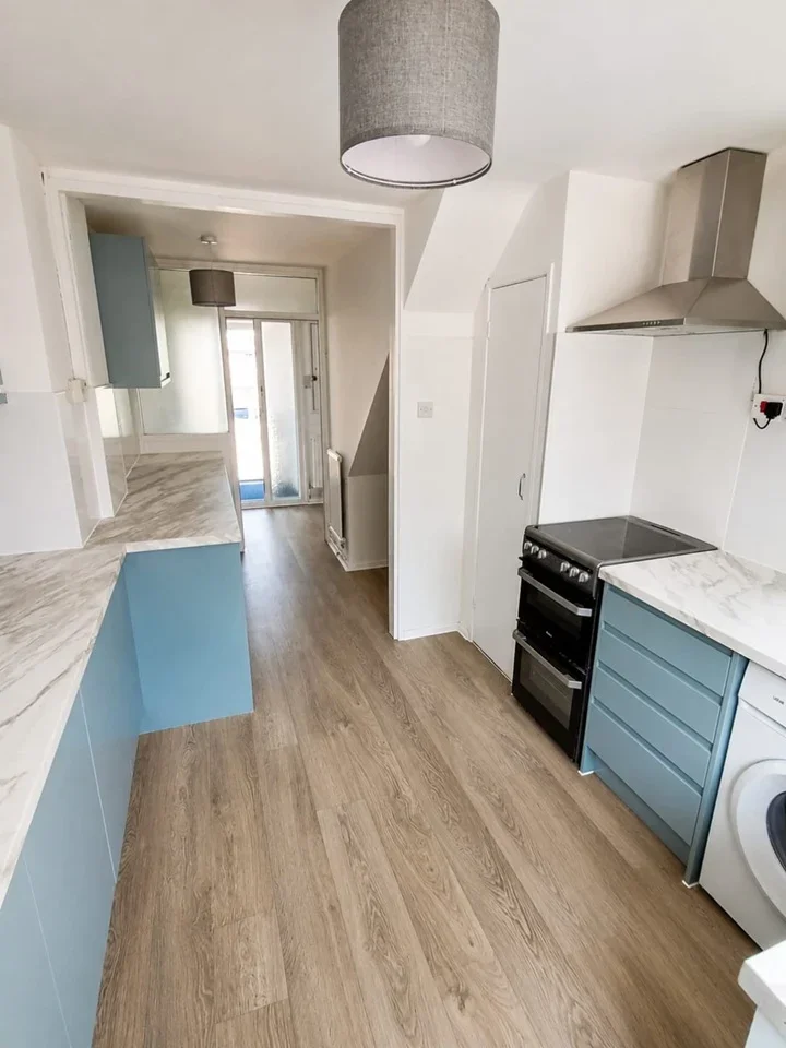 House Swift Lane in Crawley