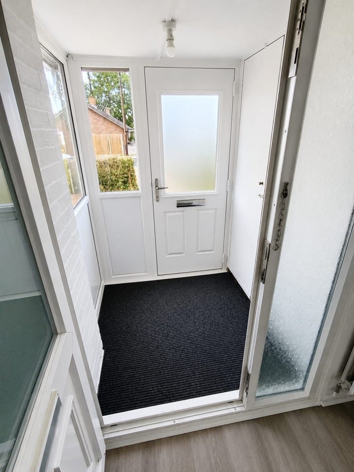 House Swift Lane in Crawley