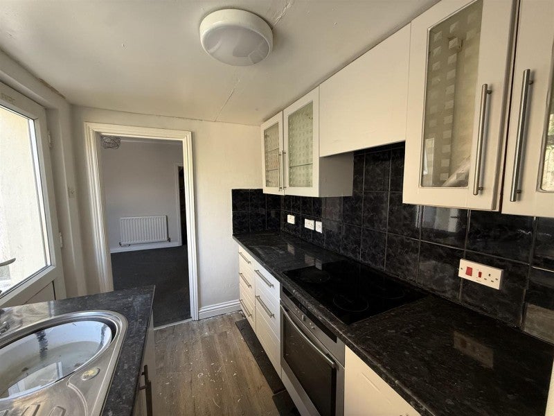 House Chantry Close in Peterborough