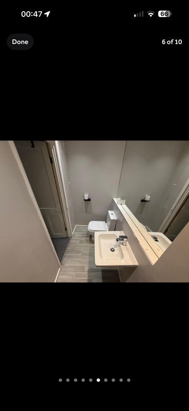 Room Melville Place in Leeds