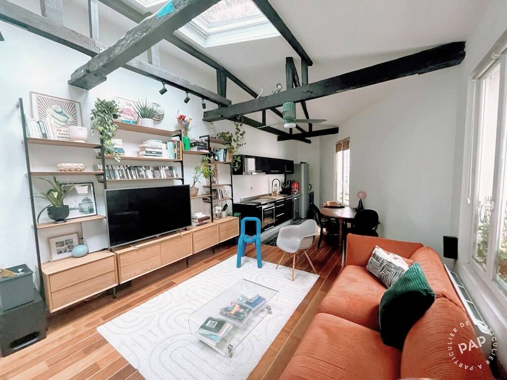House Rue Antoinette Fouque in Paris