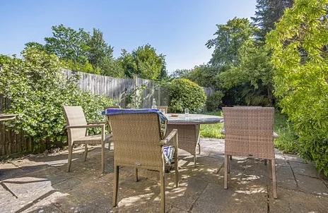Flat Marlborough Road in Greater London