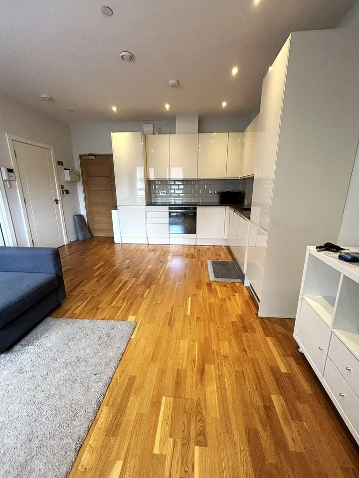 Flat Maybury Close in Surrey Heath