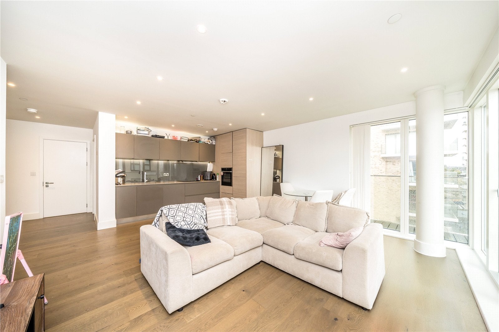 Flat Kidbrooke Park Road in Greater London