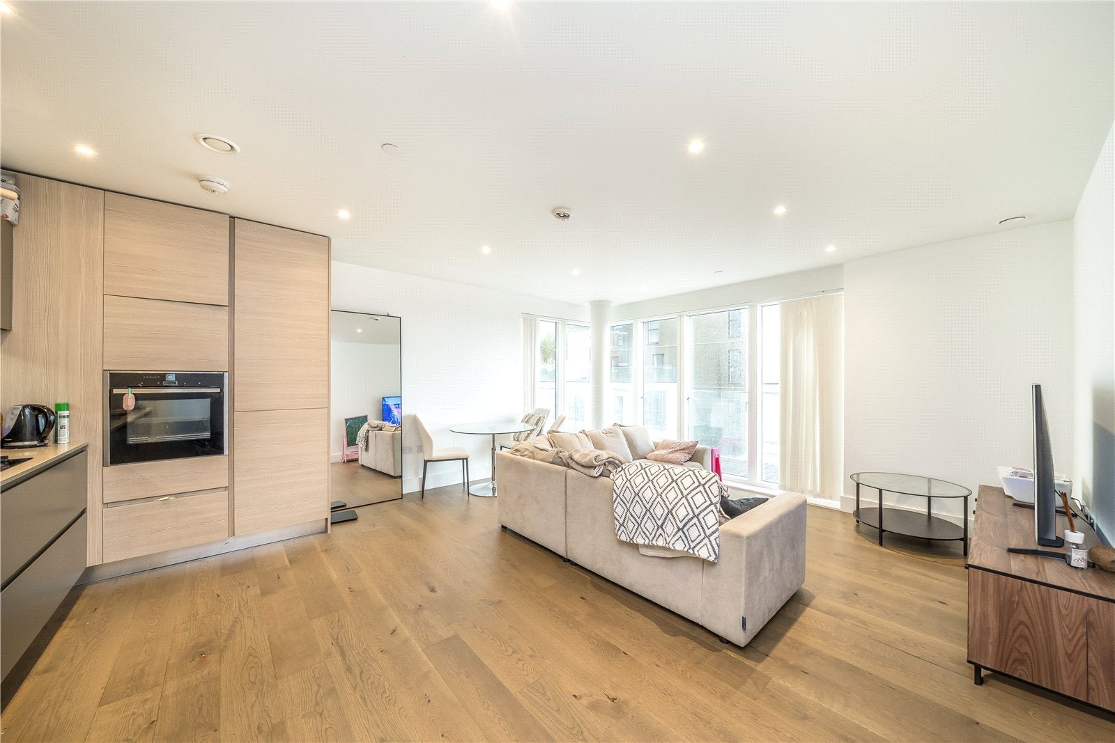 Flat Kidbrooke Park Road in Greater London