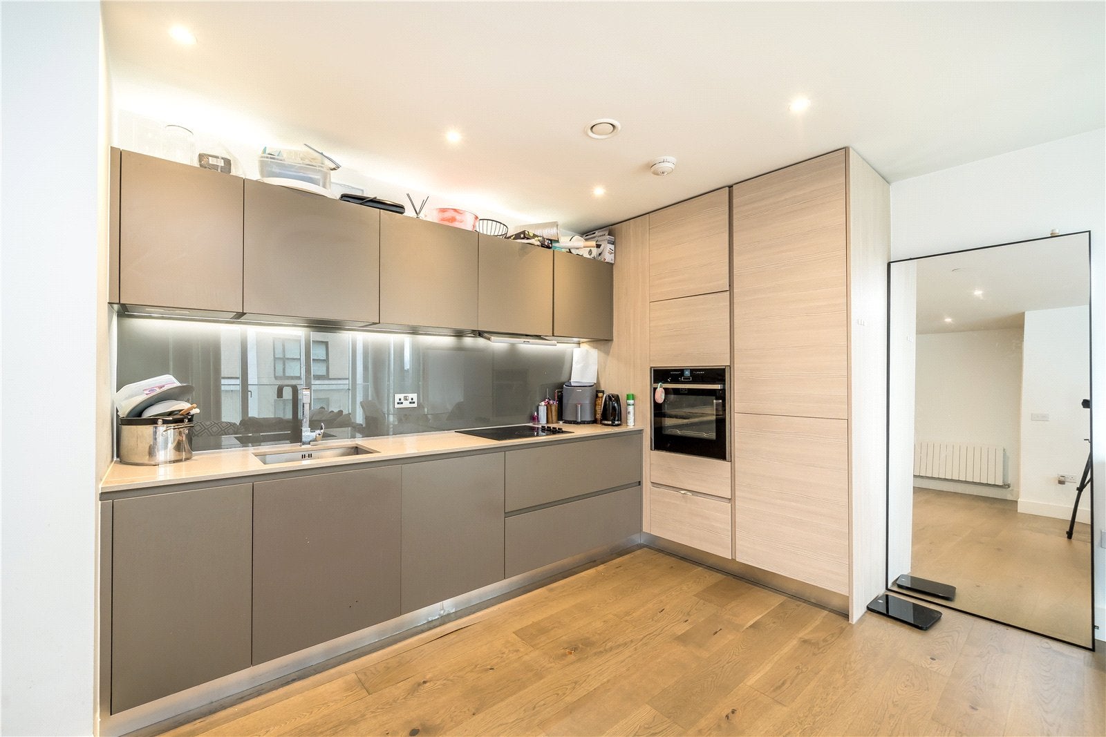 Flat Kidbrooke Park Road in Greater London