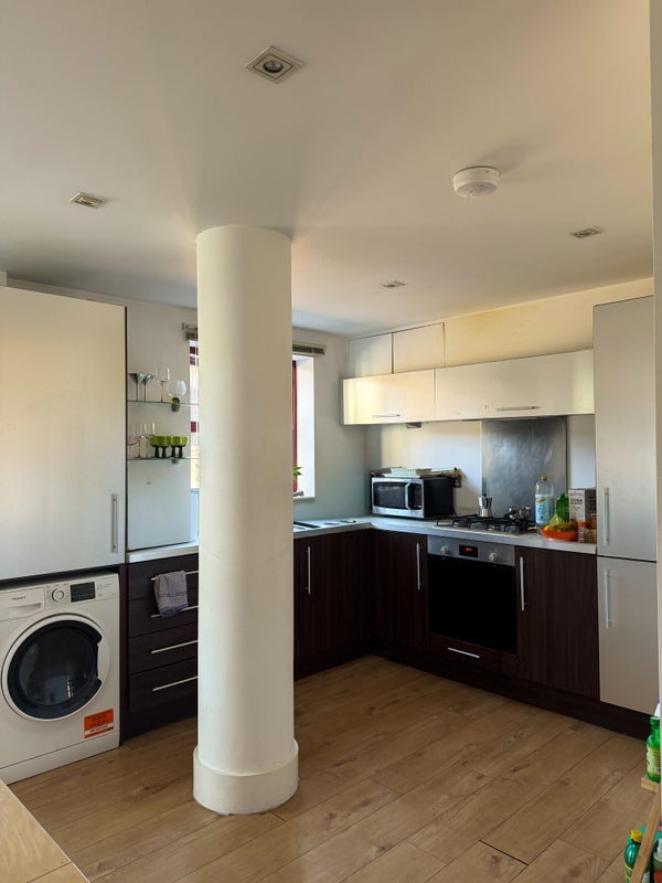 Room Eagle Works in Greater London