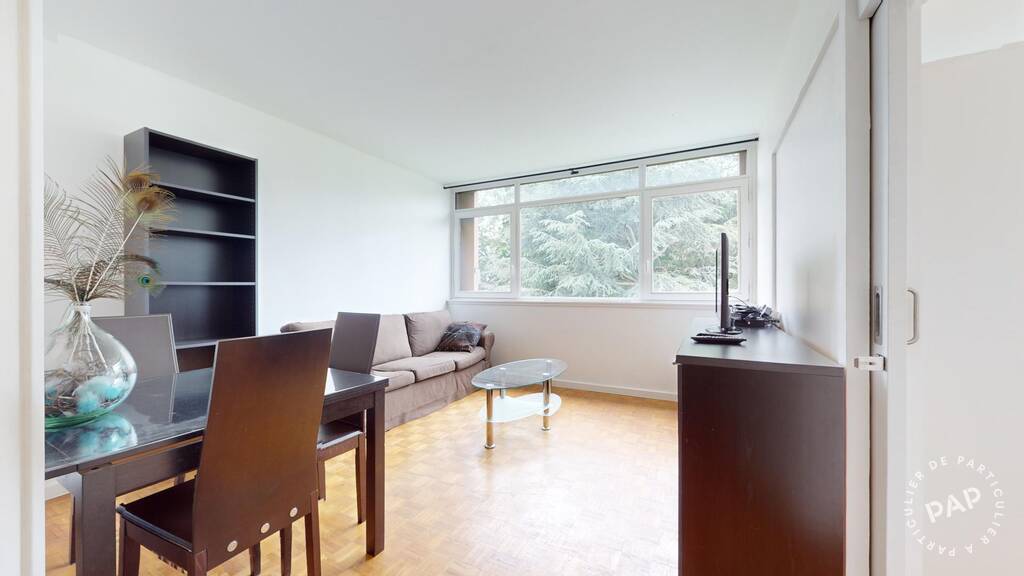 Room Résidence du Parc in Massy