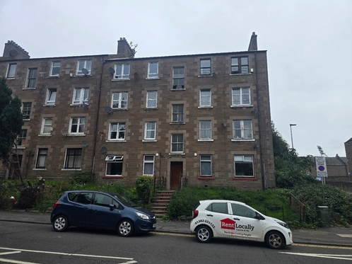 Flat Dens Road in Dundee