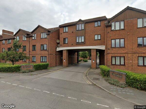 Flat Bath Road in Slough
