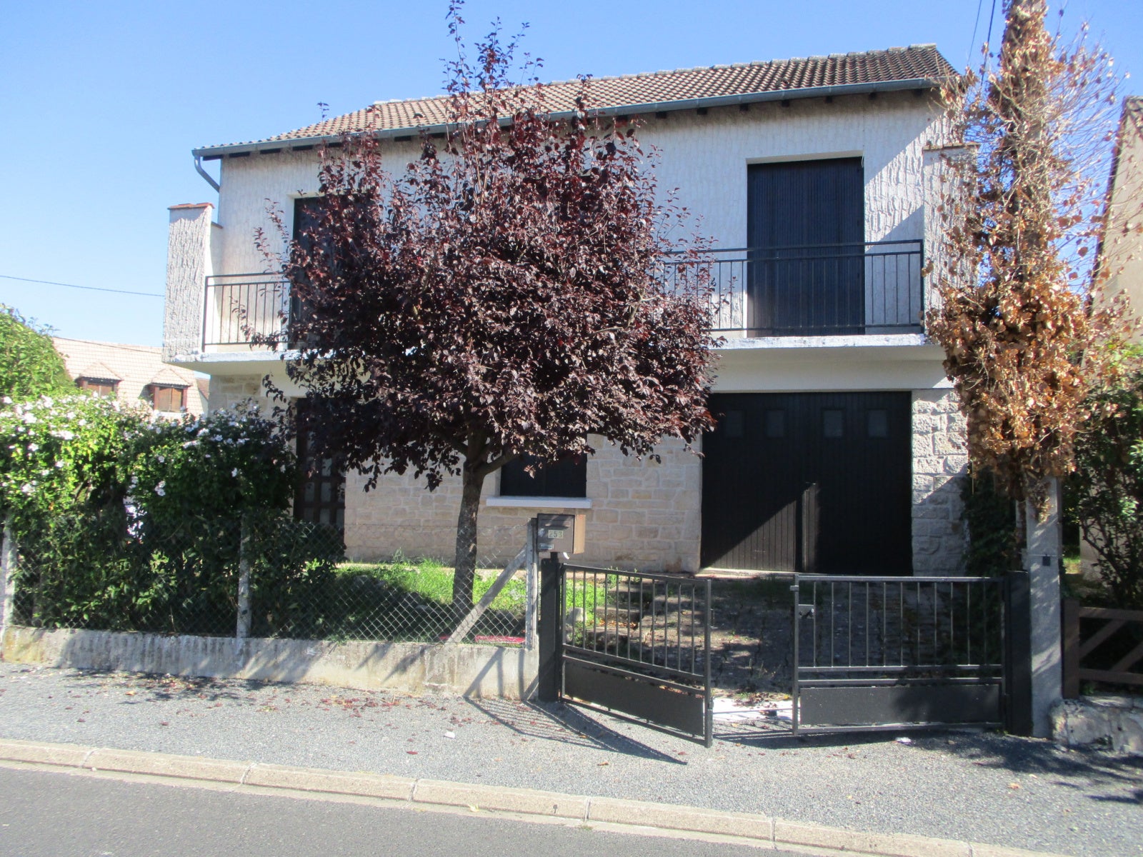 House Rue du Champ du Roc in Saint-Pantaléon-de-Larche