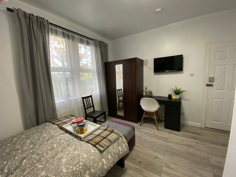 Room Manor View in Sunderland