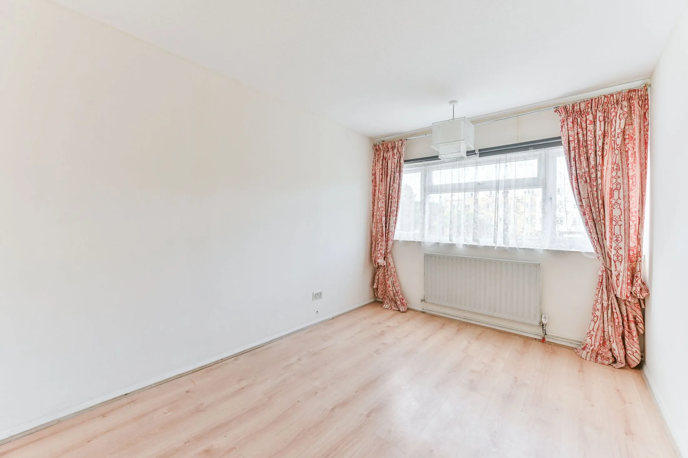 House Grayswood Gardens in Greater London