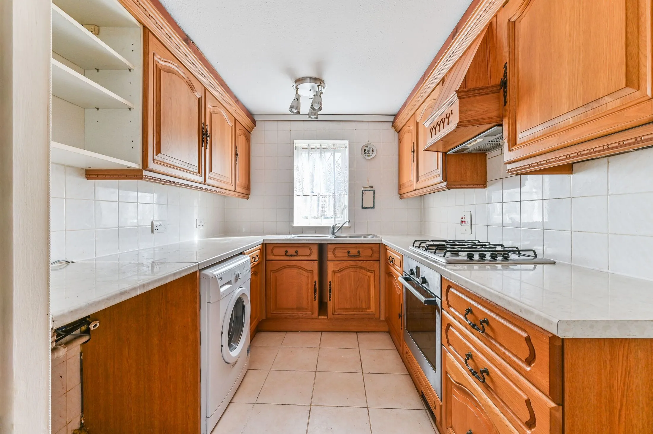 House Grayswood Gardens in Greater London
