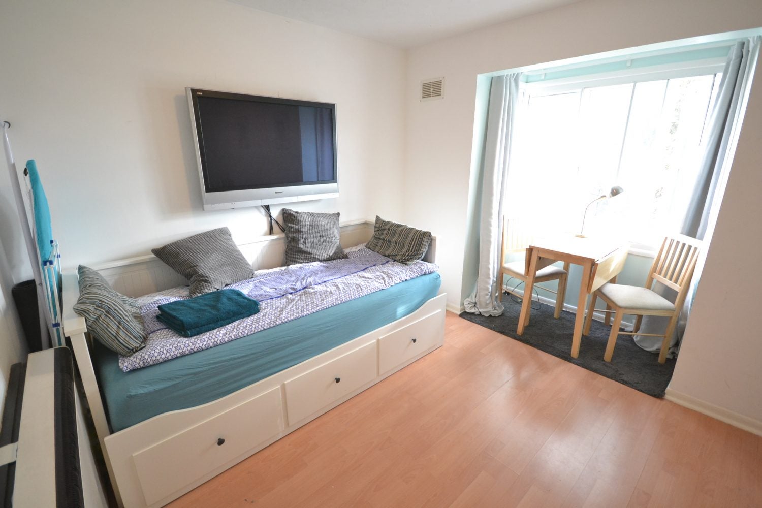 Flat Anderson Close in Greater London