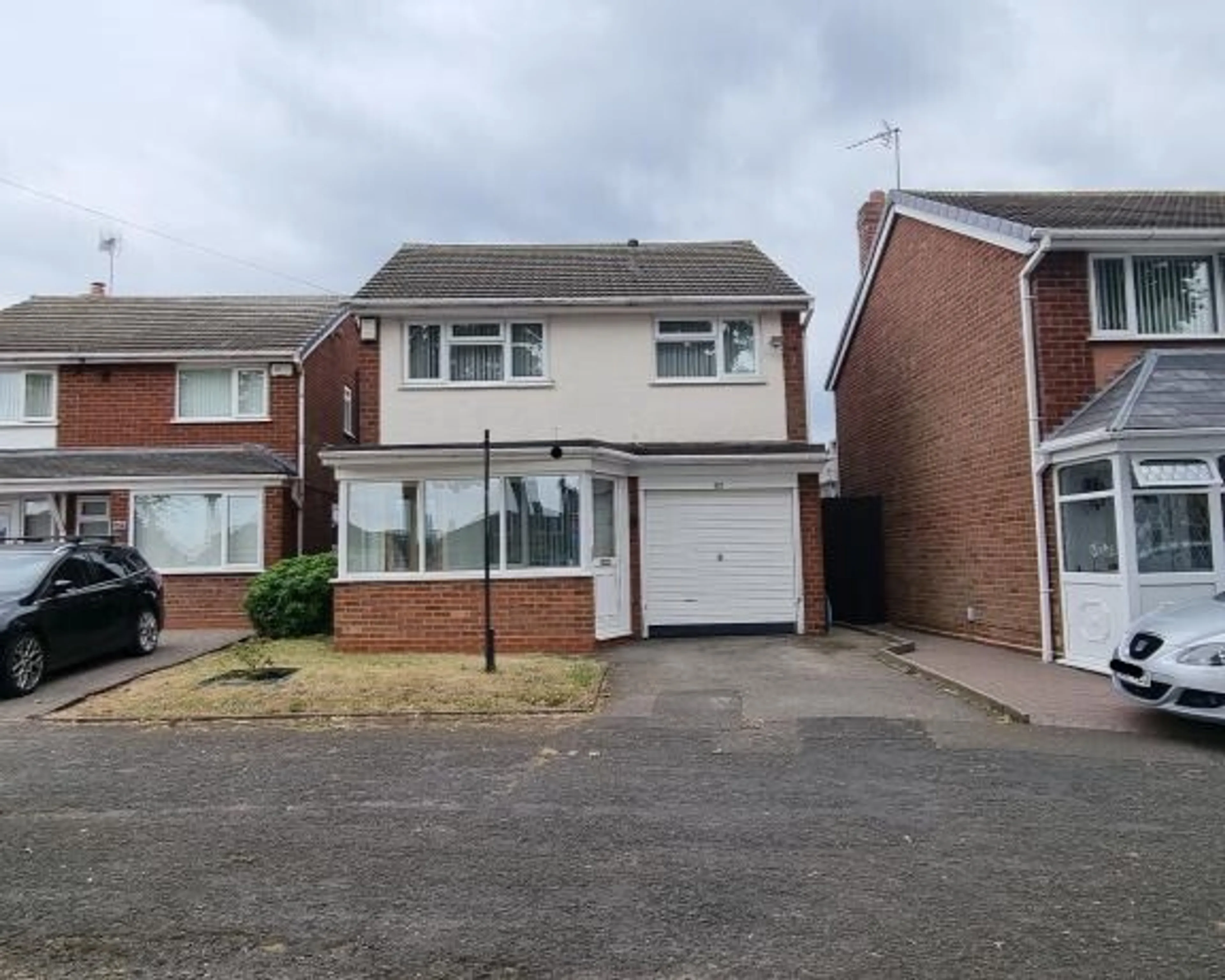 House Green Lane in Sandwell