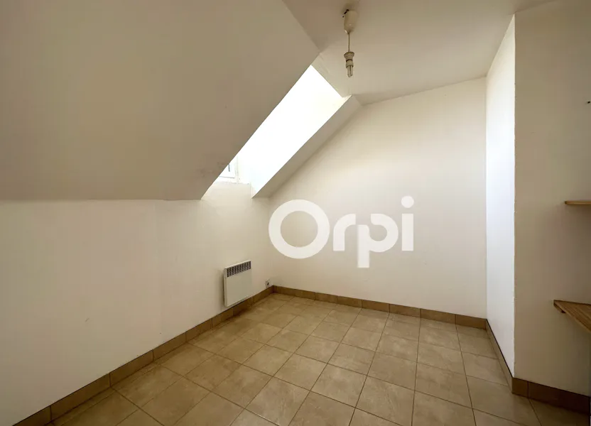 Appartement Chemin de Vic-sur-Aisne à Ambleny à Ressons-le-Long