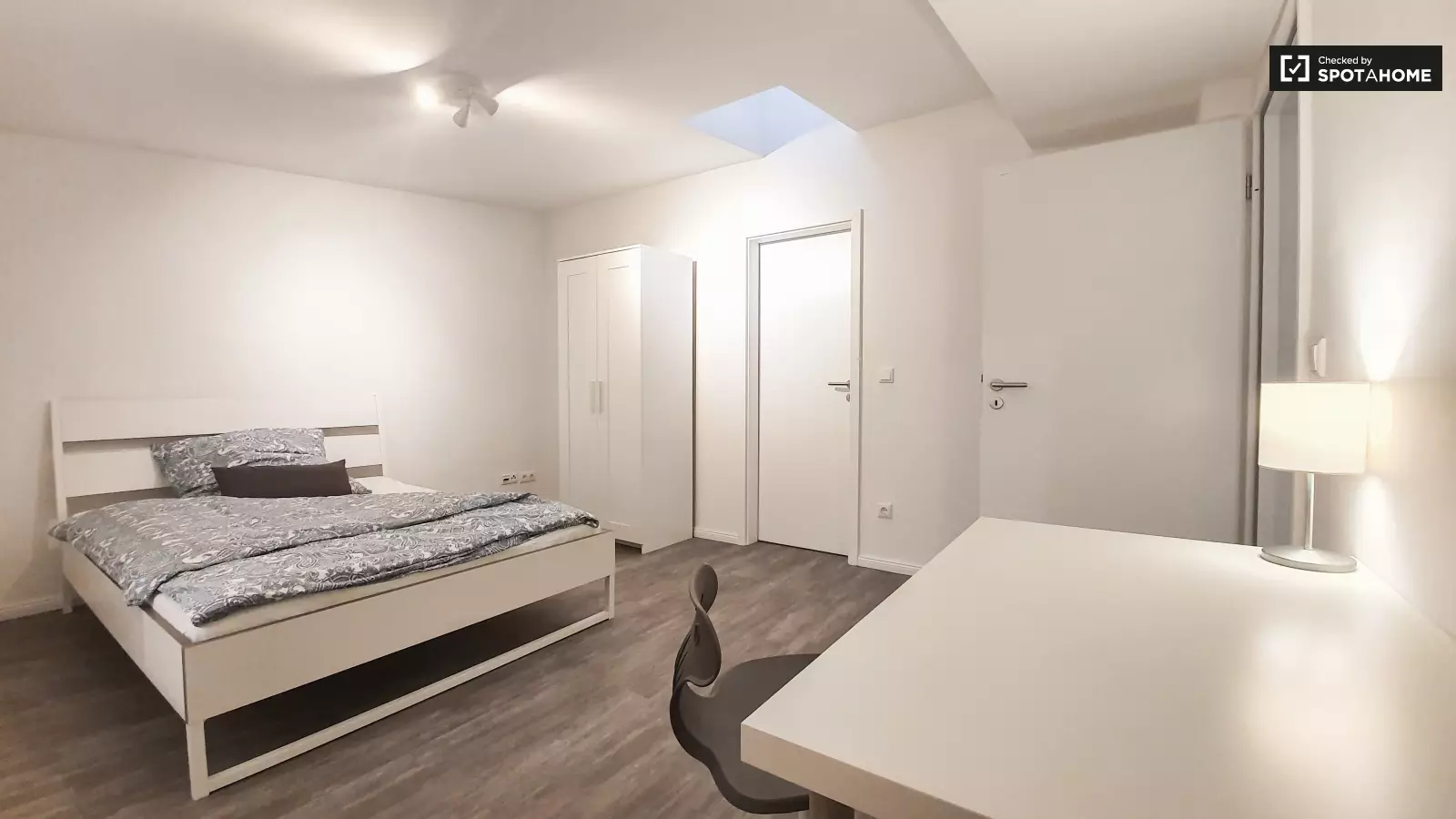 Wohnung Petersburger Straße in Berlin