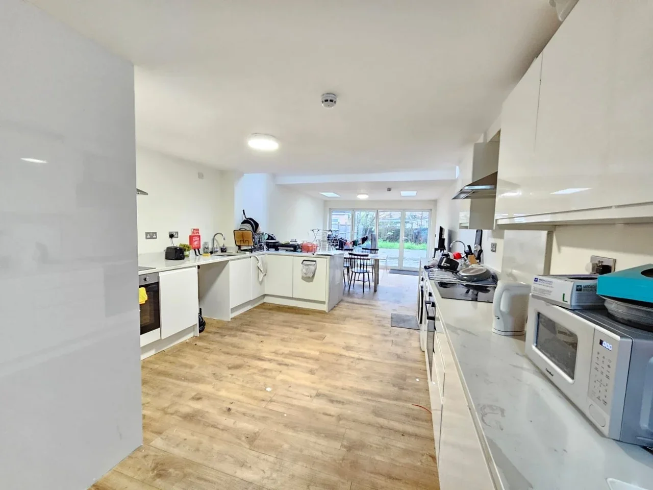 Flat Byron Road in Greater London