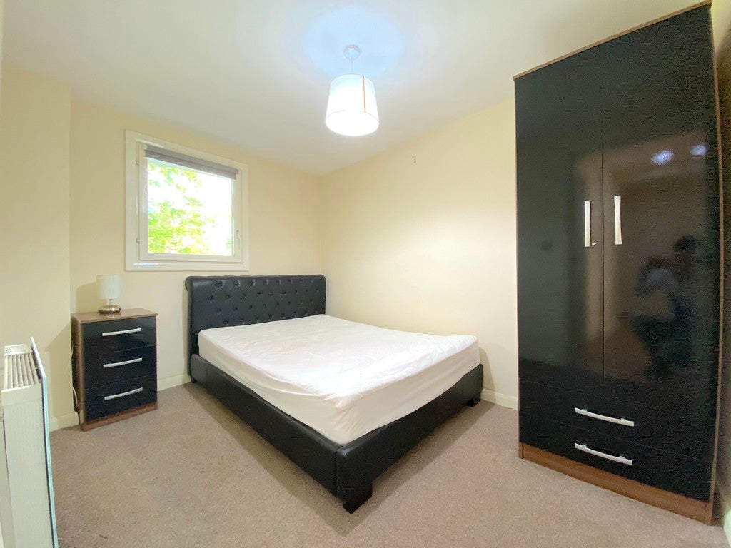 Room Back Brunswick Street in Leeds