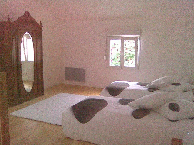Room Chaussée du Port in Châlons-en-Champagne