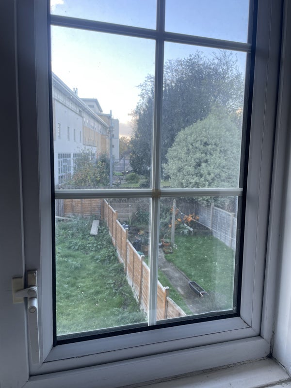 Room Huntingfield Road in Greater London