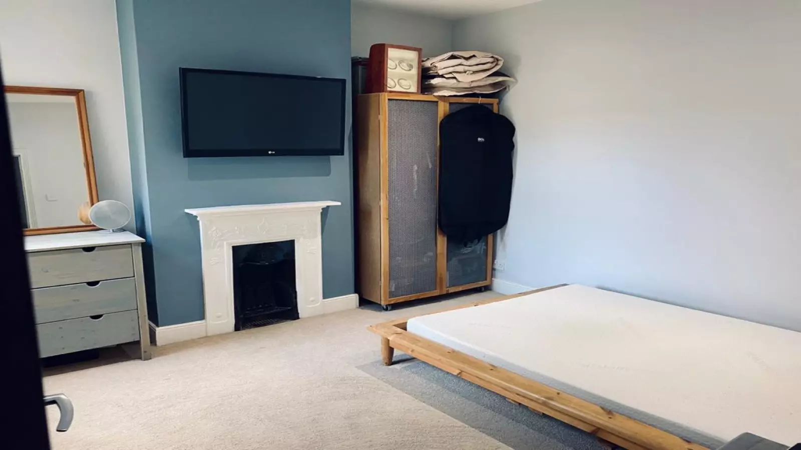 Flat Balmoral Road in Greater London