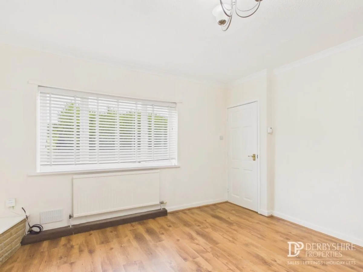 Flat Sitwell Villas in North East Derbyshire